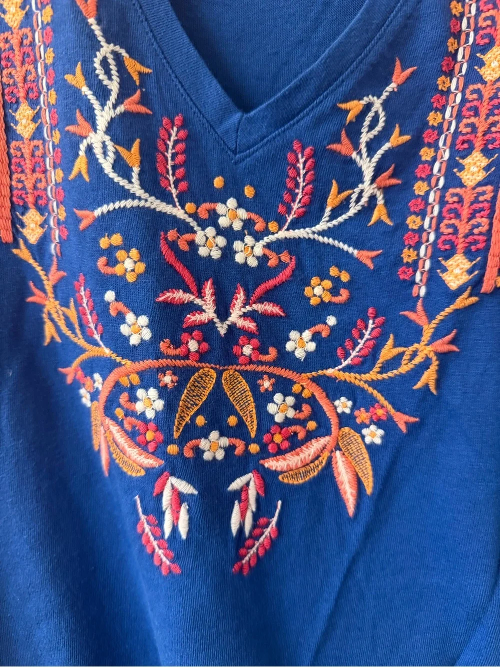 Chico's Embroidered V-Neck Short Sleeve Blouse Top Blue Size 2 (US Large)
